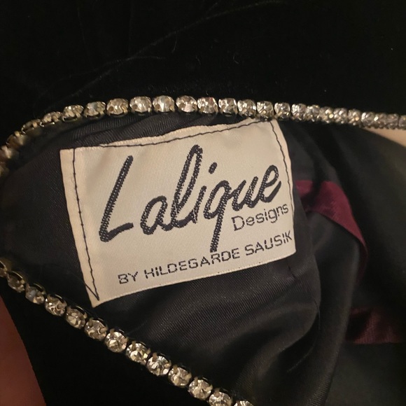 1980s Velvet Black Dress - Picture 4 of 7